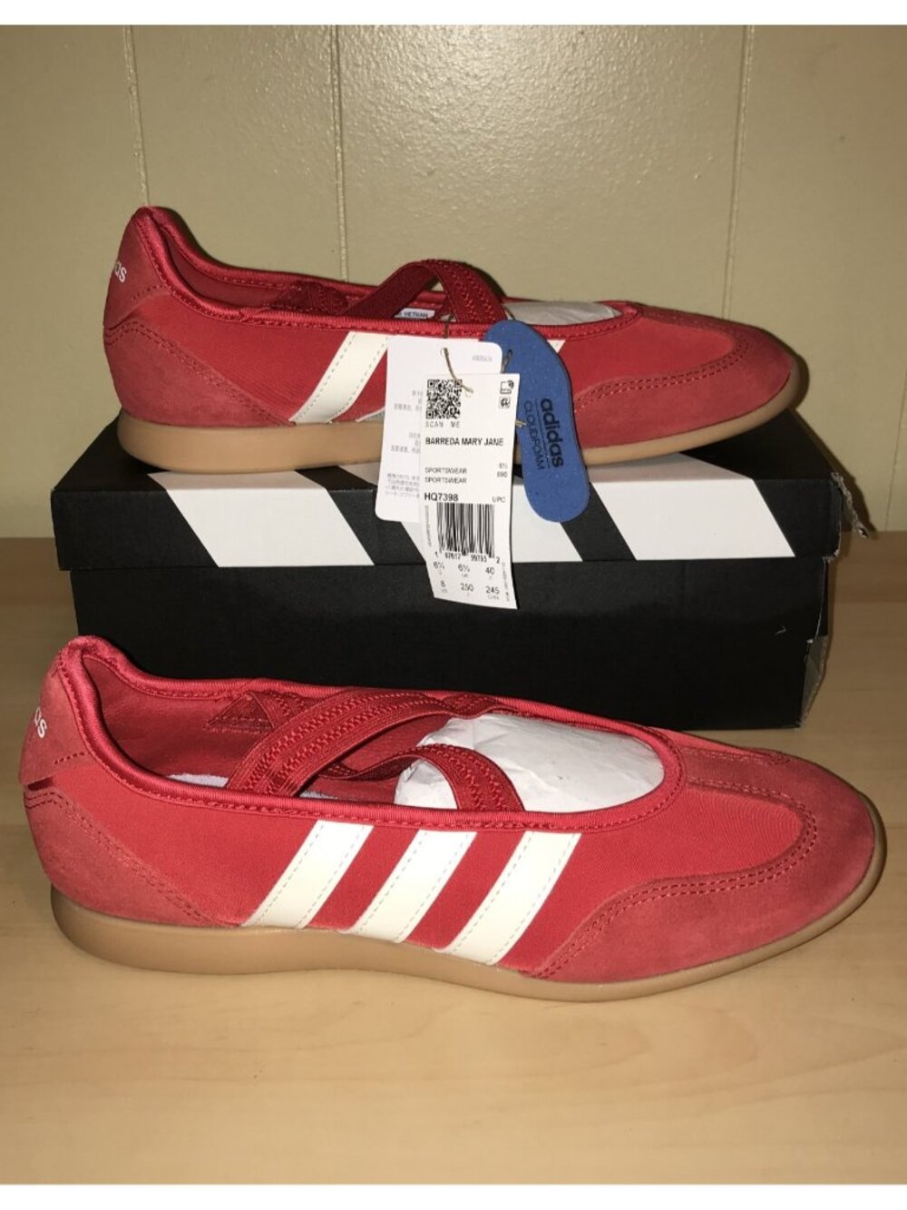 Women's Adidas Barreda Mary Jane Shoes- Size: 8 (HQ7398) - Picture 5 of 13